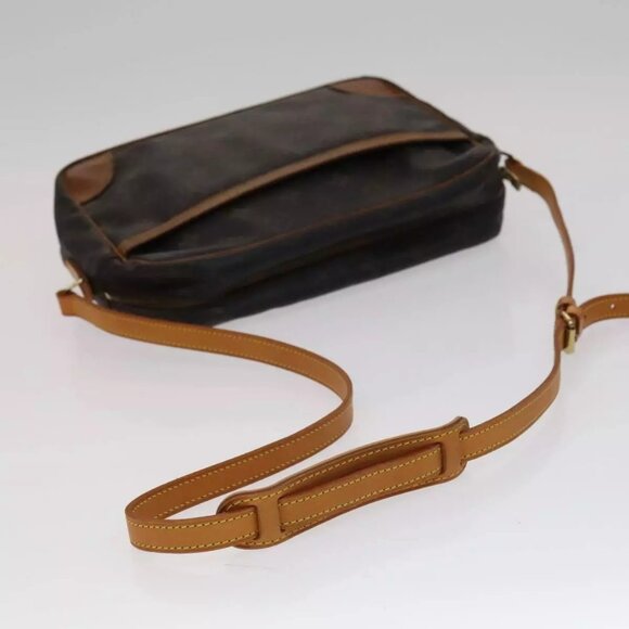 LOUIS VUITTON Monogram Trocadero 27 Shoulder Bag - Picture 8 of 16